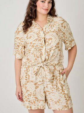 Plus Carmel Tropical Lace Print Short Sleeve Shorts set